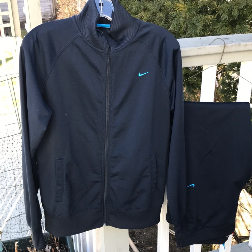 Nike Athletic Dept. Women’s Navy Blue 2 piece Warmup Suit